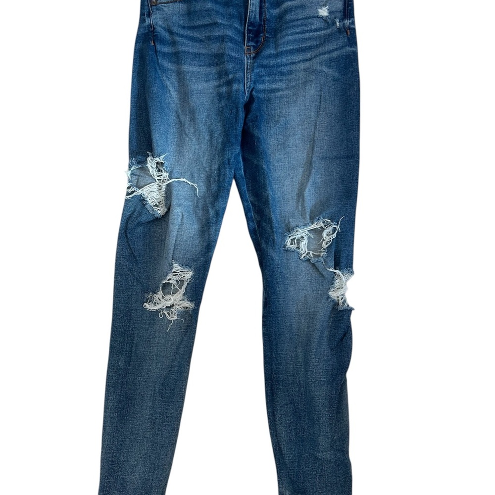 Blue Skinny Distressed Jeans with Tapered Leg